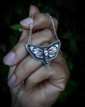 Collier Death Moth - Argent sterling