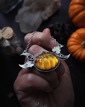 Pumpkin Queen Necklace