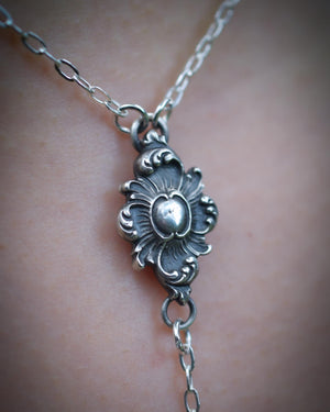 The Widow Necklace