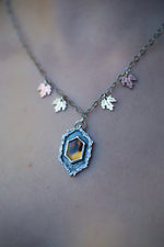 The Hollow Necklace