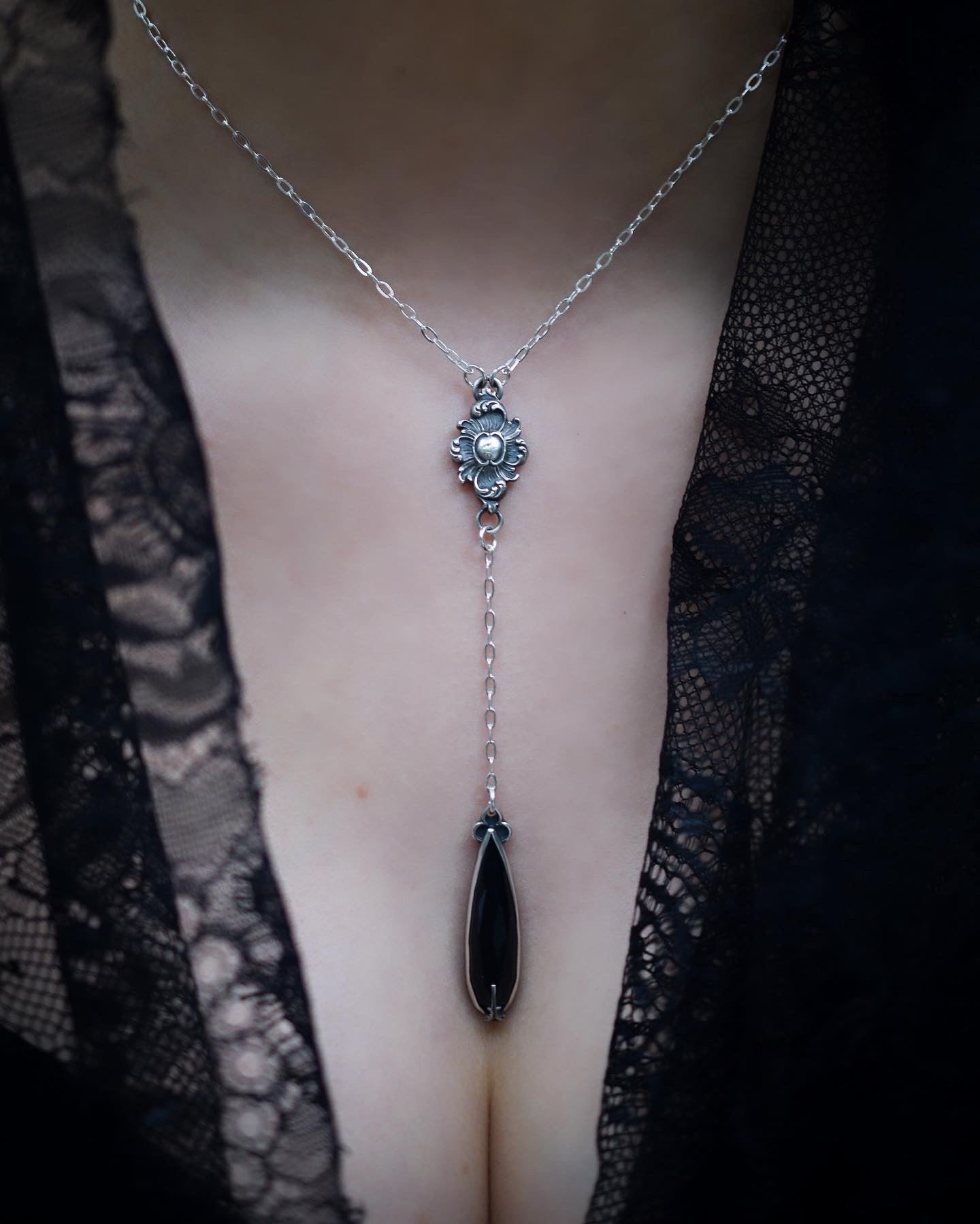 The Widow Necklace