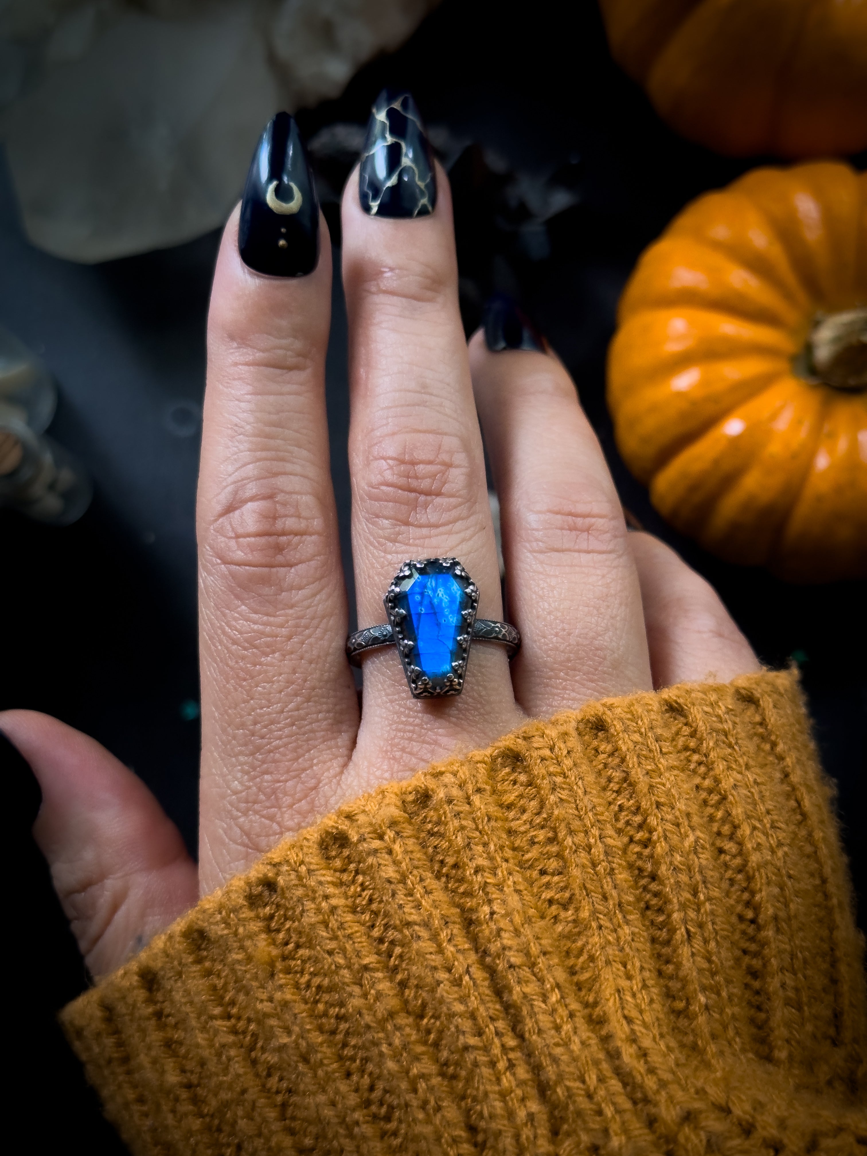 Labradorite Petite Coffin Ring - Size 10.5