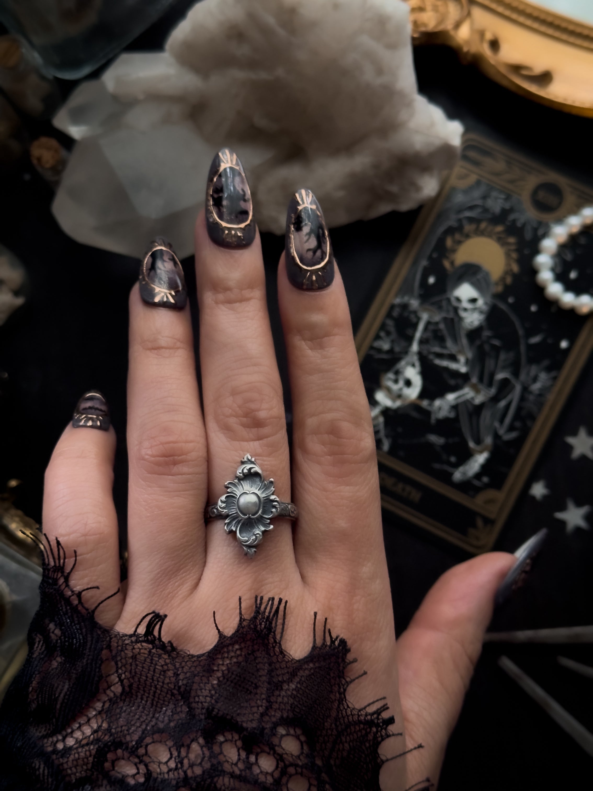 Widow Ring