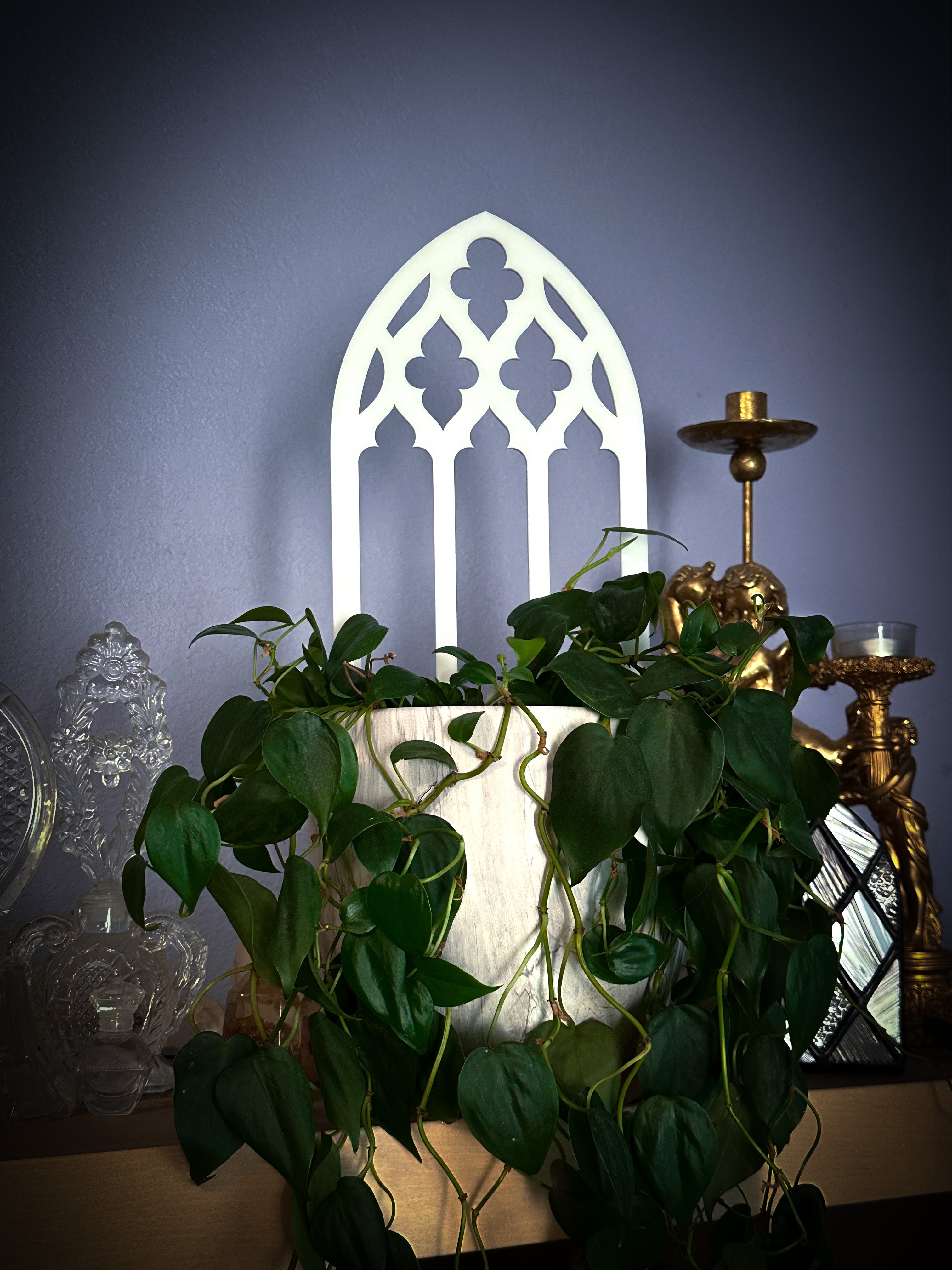 Treillis végétal pour fenêtre de la cathédrale gothique de Carlisle
